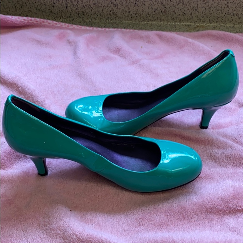 Green heels - Picture 4 of 4